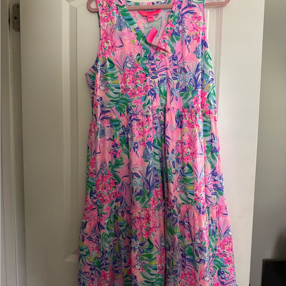 Lilly Pulitzer Disney loves Lilly